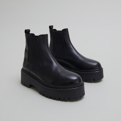 Boots à plateformes et bouts ronds