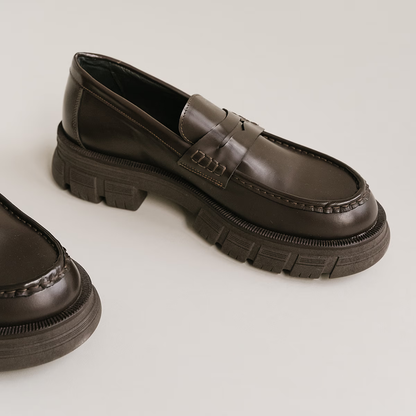Mocassins à semelles crantées